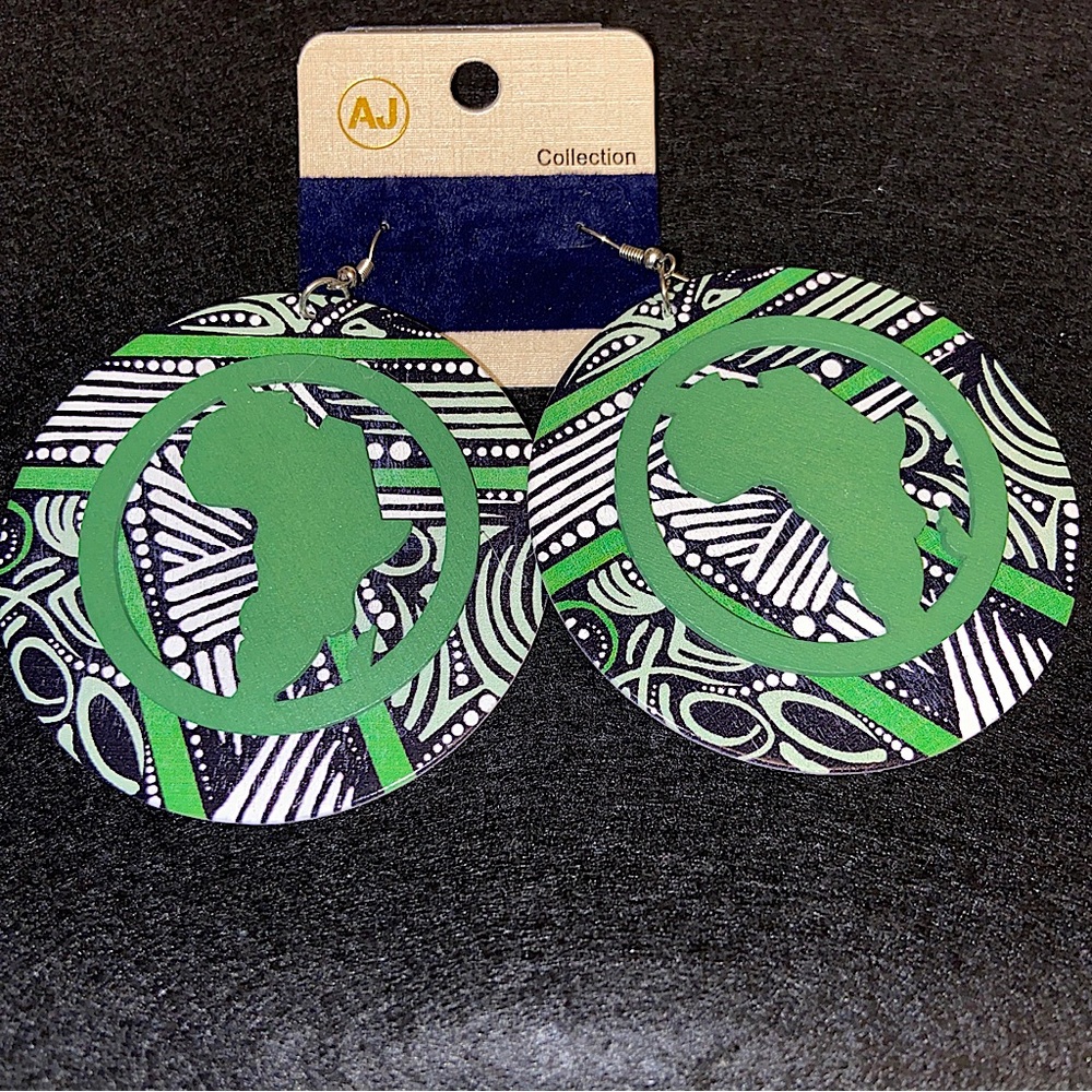 Women’s Africa Map Disc Shape Earrings In Abstract Print
